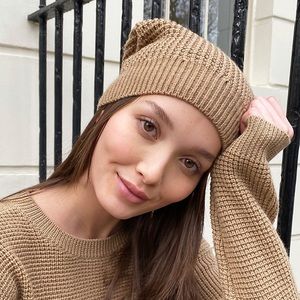 Aritzia Beanie